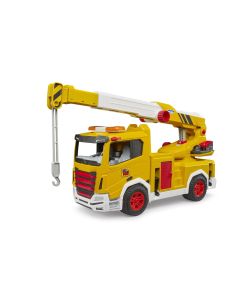 Samochód ciężarowy z dźwigiem ROADMAX