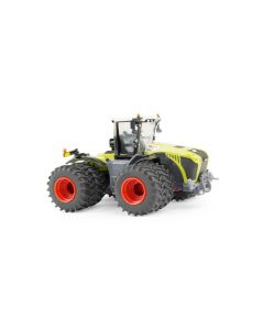 Claas Xerion 4500 na bliźniakach 1:64