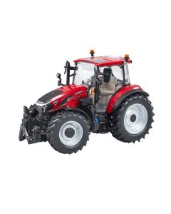 Metalowy traktor Case IH Farmall 120C od Britains 1:32