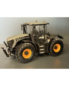 Metalowy traktor JCB 4220 Fastrac od Britains