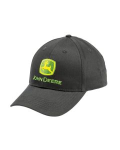 Czarna czapka z daszkiem z logo John Deere.
