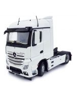 Mercedes-Benz Actros StreamSpace 4x2 biały MarGe Models 1:32 1907-01