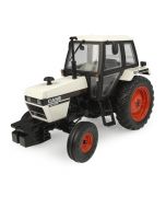 Ciągnik Case International 1394 1:32 Universal Hobbies | Metalowy model kolekcjonerski