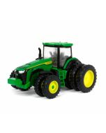 Ciągnik John Deere 8R 340 z potrójnym ogumieniem w skali 1:64 – Ertl