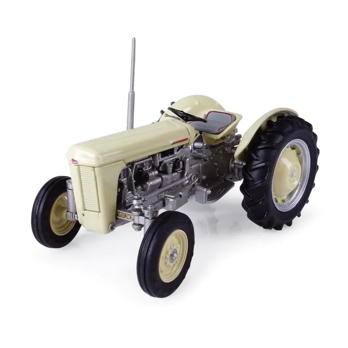 新品Ferguson TO 35 (1957) 1:16スケールモデル 新品Ferguson TO 35